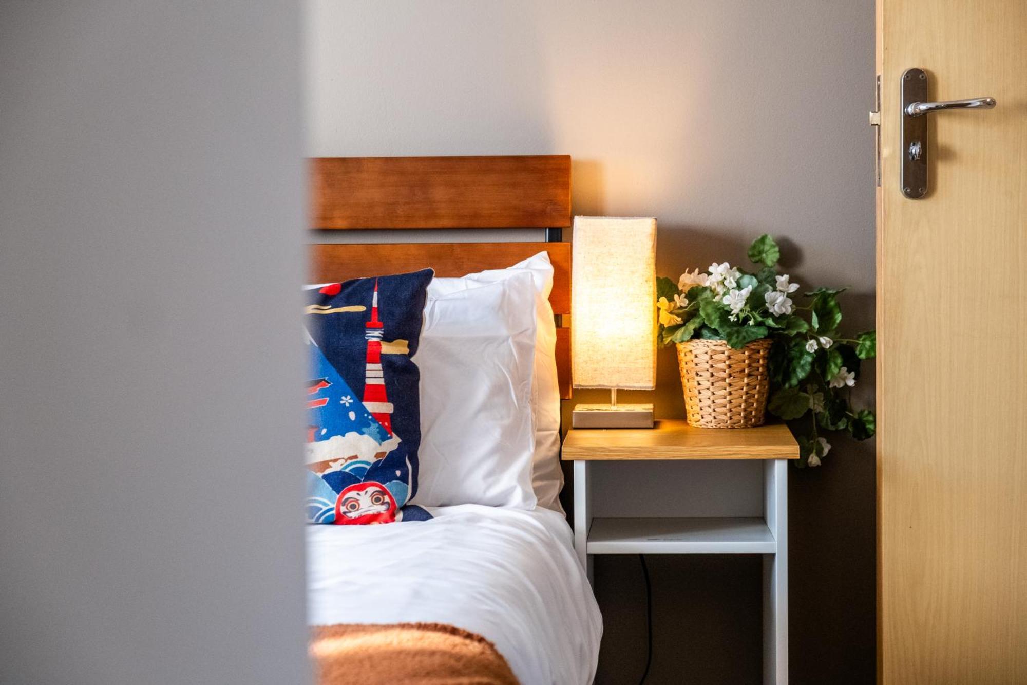 Pan Asian Free Parking And Balcony With Cityview *