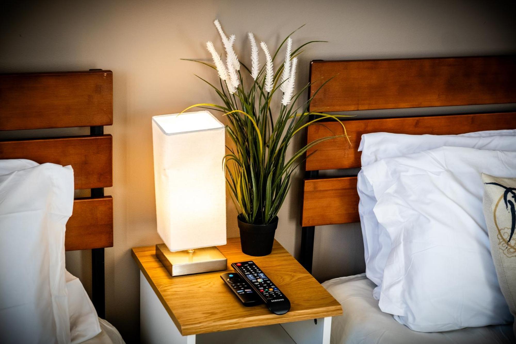 Pan Asian Free Parking And Balcony With Cityview